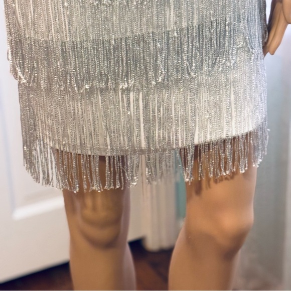 Women’s Sparkling Fringe Skirt New With Tags White Medium - Picture 3 of 7